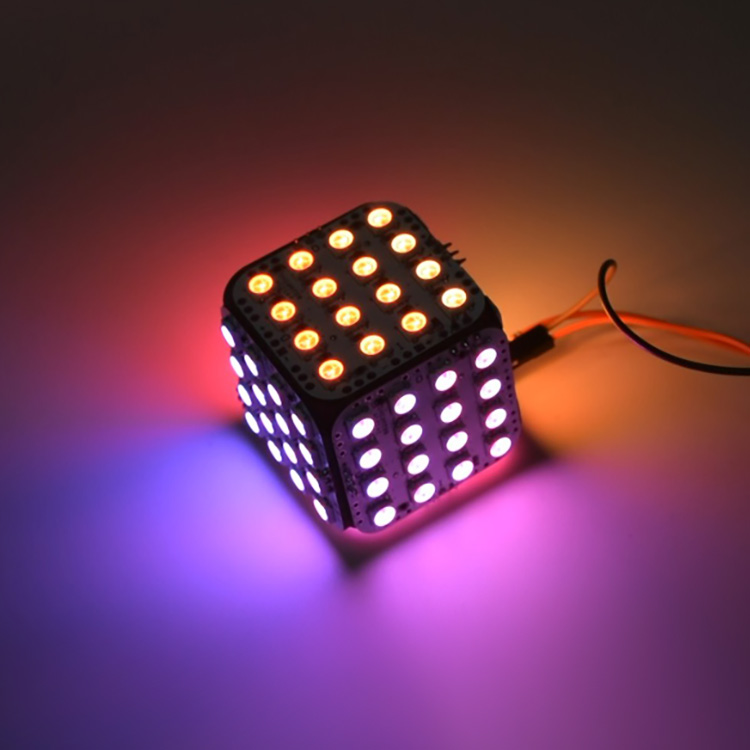 Ic cube. Светодиодные Кубы. Arduino светильник. Куб на ардуино. Проигрыватель кубик led.